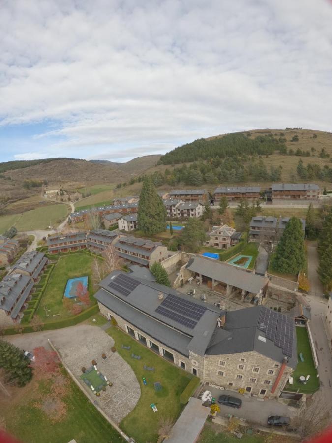 Hotel Bernat De So Llivia Exterior photo